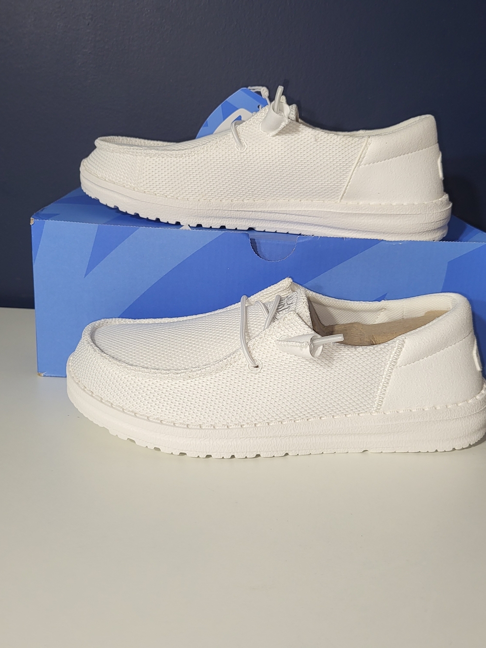 Hey Dude Women's Size 6 Wendy Funk Mono White Shoes